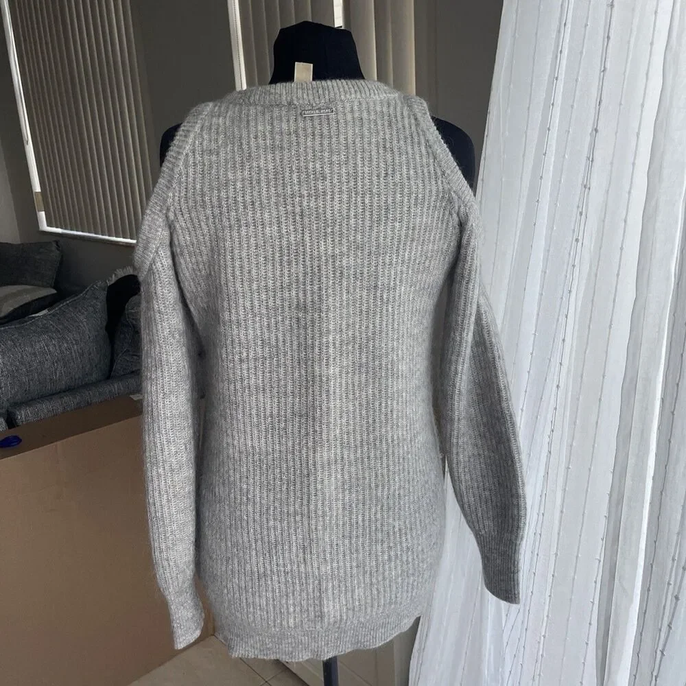 Michael Kors cold shoulder flounce Mohair Blend Gray Knit Ribbed Sweater size S